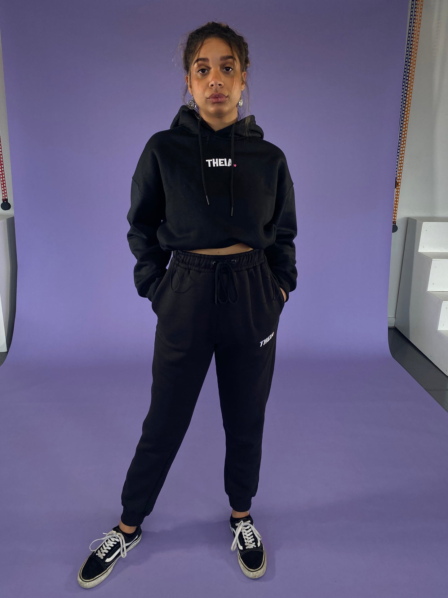 THEIA BASE Black Jogger